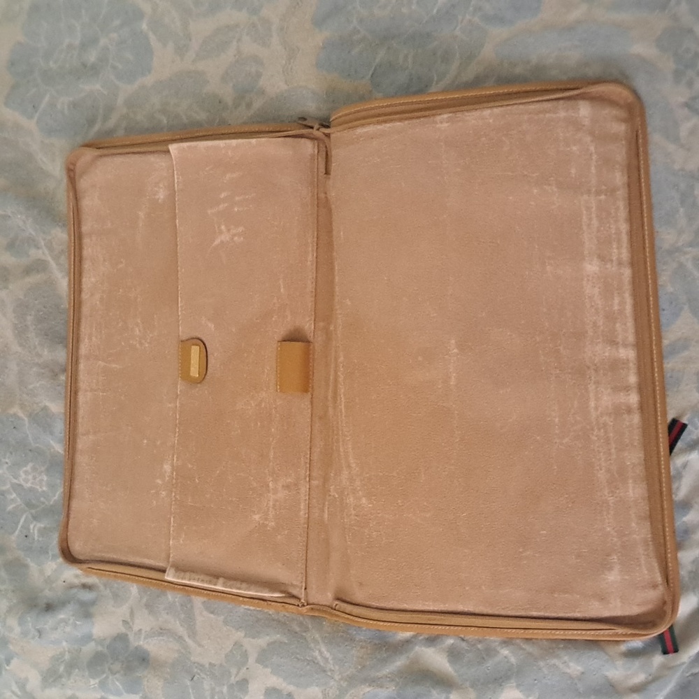 Authentic Vintage Gucci Document Folder Italy - image 5